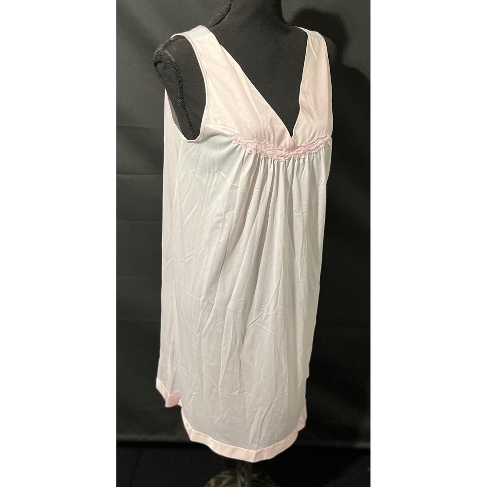 Vanity Fair Nightgown Womens Medium Pink Satin Trim Sleeveless Style 30-107 - Picture 7 of 8